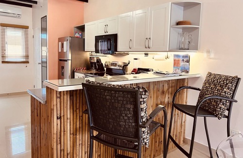 Oranjestad-West Apartment | Eagle Beach Condominiums Melon