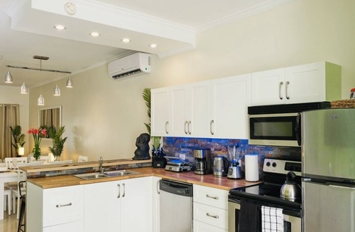 Oranjestad-West Apartment | Eagle Beach Condominiums Lime