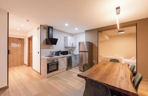 Old Town Hotel | Emily Suites