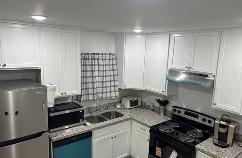 Crestview House | Enjoy easy access to everything in the Florida panhandle.