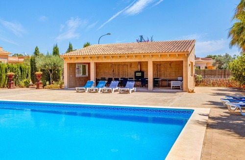 Llucmajor House | Fantastic Holiday Home with Pool, Wi-Fi and Terrace; Parking Available