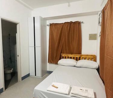 Moonwalk Apartment | Frank Lloyd Apartelle