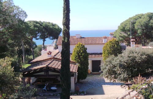 Sant Andreu de Llavaneres House | Garden Guesthouse, Sea View and Wellness, Boutique Estate near Barcelona Coast