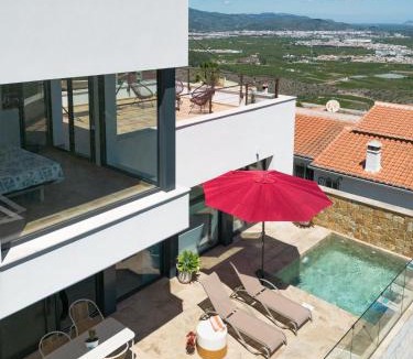 La Font d'en Carros Villa | GAUDIR la TERRA Casa oasis de relax