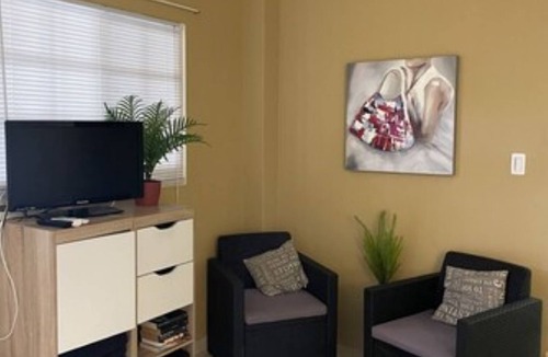 Balashi Apartment | Gezellig en Verzorgd met Zwembad Palm House Apartments 1-2 Pers Aruba