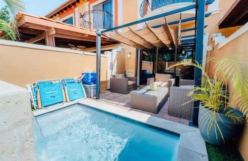 Gold Coast House | Gold coast beautiful house with private pool