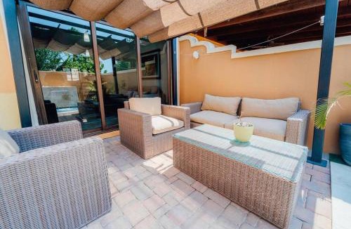 Gold Coast House | Gold coast beautiful house with private pool