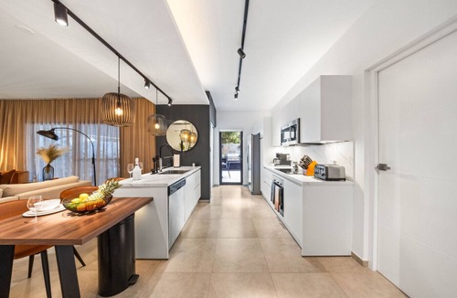 Gold Coast Villa | Gold Coast Peaceful 3BR Villa Retreat at Diamante Royale by Bocobay