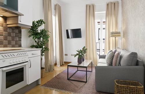 Centro Apartment | Gran Vía I-Espectacular apartment in Gran Vía, 5 min walking from main turistic spots