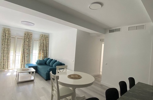 Carihuela Apartment | Holiday Apartment 'Carihuela' close to the Beach with Sea View, Balcony & Wi-Fi