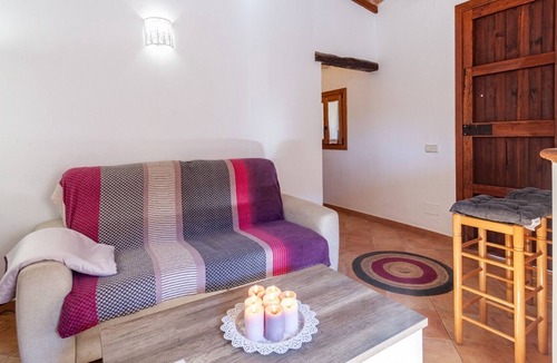 Bunyola Apartment | Holiday Apartment "Hall Of The Mountain" Ideal for Tramontana Cyclists and Excusionists