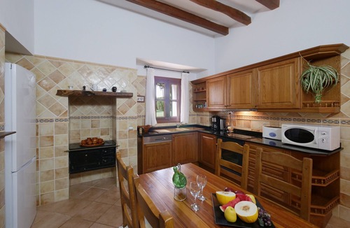 S Horta House | Holiday Home Corso de Shorta for 6 people, beautiful garden with private pool