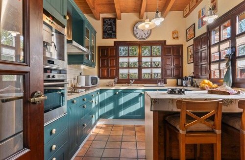 La Llana House | Holiday Home La Milonga with Garden & Terrace