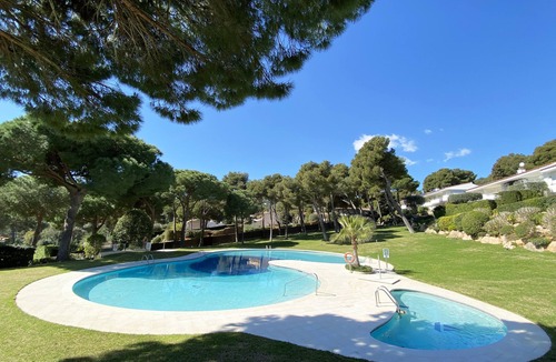 Aiguablava Apartment | Holiday rental apartment with swimming pool in Begur, Aiguablava