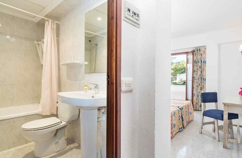 Cala d'Or Hostel | Hostal San Francisco