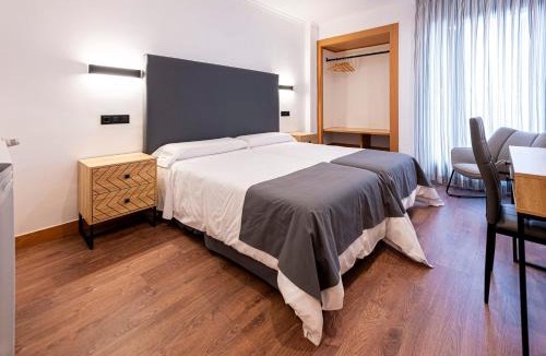 Almadrones Hotel | Hotel 103