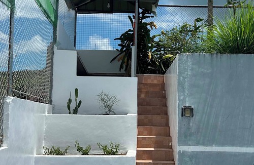 Tagaytay House | House, Swimming Pool, Sports courts.