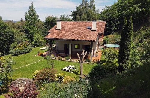 Lasarte-Oria Cottage | House/Villa - Lasarte-Oria TO EIGHT MINUTES OF SAN SEBASTIANCasa con jardín