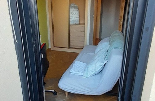 Pinto Bed & Breakfast | Independent room in shared house in Pinto