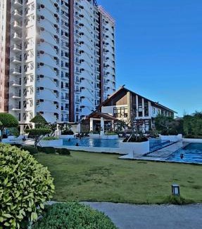 Basak House | Kai's Luxe Balcony Suite at Royal Oceancrest Mactan