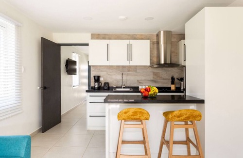 Washington Apartment | Keito petite 1BR APT #K1-3 min drive to Palm Beach