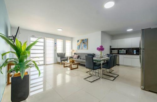 Koyari Villa | Koyari Modern Condos 9BR 7BA Sleeps 26 w/Pool and Roof Deck