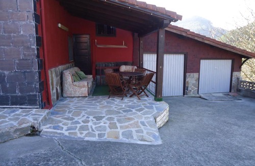 Aronces House | La Coruxa