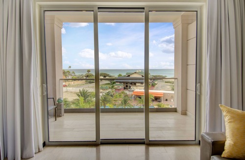 Oranjestad-West Condo | Le Vent - SEABREEZE - BeachSide Resort Eagle Beach