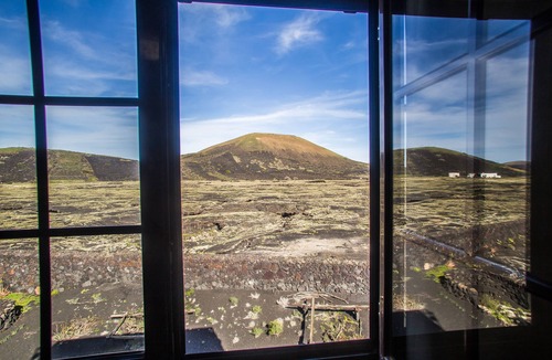 Masdache House | Light & Spacious House in the Vineyard region, just in the middle of the island