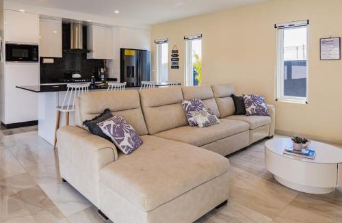 San Nicolas Zuid House | Lord's Suites