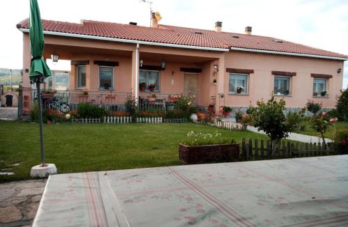 Padiernos House | Los Campos