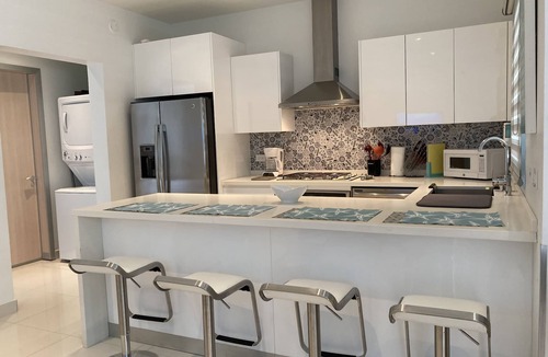 Opal Apartment | Luxurious Condo 1BR/1BTH Infront of Pool + Private Patio!