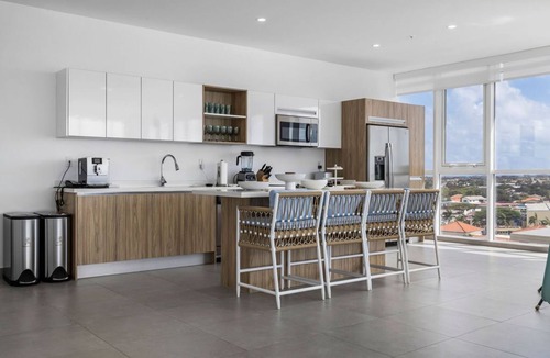 Oranjestad Condo | Luxurious Penthouse overlooking Aruba