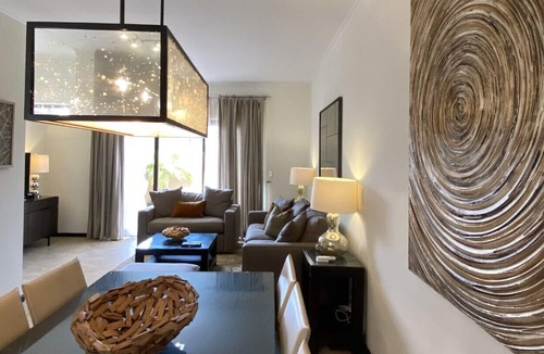 Gold Coast House | Luxury 2-bdr design townhome Au~59