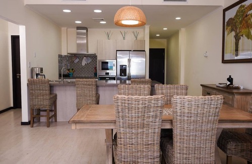 Oranjestad-West Apartment | Luxury Apartment Steps from Eagle Beach