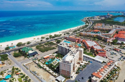 Oranjestad-West Apartment | Luxury Apartment Steps from Eagle Beach