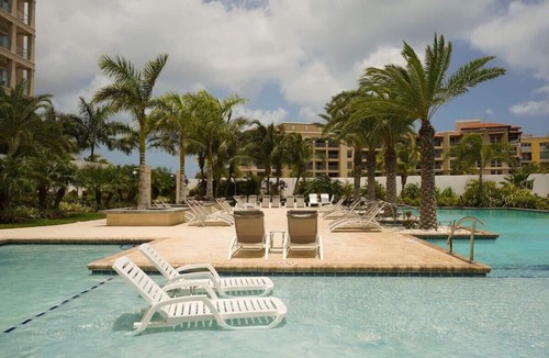 Oranjestad-West Apartment | Luxury Beachfront Apartment in Aruba