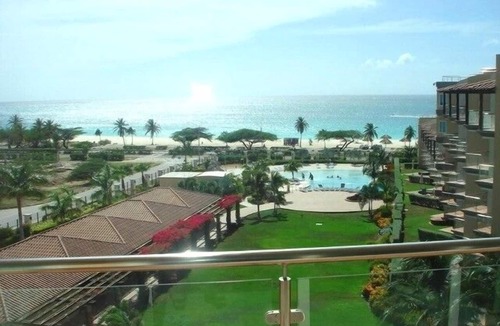 Eagle Beach Condo | Luxury, Eagle Beach Front 2BR, Penthouse Private Roof Terrace