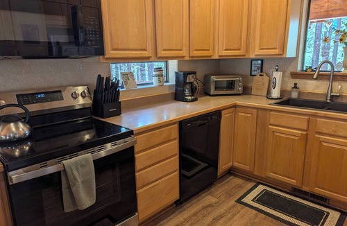 Parks Cabin | Luxury Secluded 4BR Cabin in Pines on 3 acres - Flagstaff/Grand Canyon