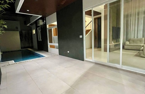Poblacion District Villa | Luxury Villa with Private Pool for Gathering near Davao Airport