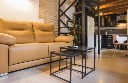 Toledo City Center Apartment | Madera y Piedra