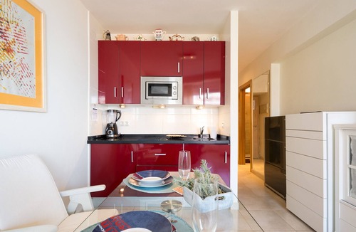 Benalmadena Costa Apartment | MalagaSuite Front Beach Benalmadena