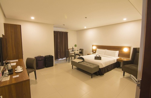 Cauayan Hotel | Mango Suites Cauayan