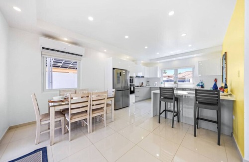 Kamay Apartment | Mango Villa by Bocobay
