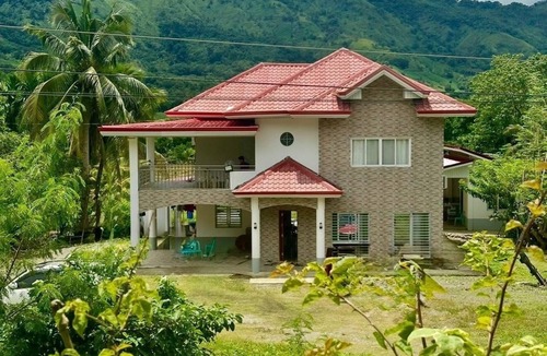 Paracelis House | Meadow View House 4 spacious rooms, 3 en suite bathrooms and 1 communal bathroom