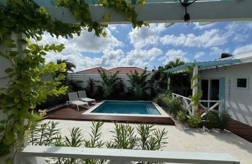 Oranjestad-West Apartment | Meraki Apartment Bungalow