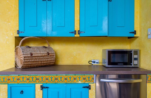Ponton Villa | Mexican Style Villa With Private Pool, Free Utilities