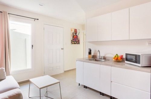Boroncana Apartment | Mi Casita Apartment T3- 1BR 1BA 5 min 2 Palm Beach