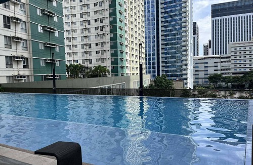 Cebu Condo | Minimaluxe Stay in the heart of Cebu City Clean, Comfy and Convenient.