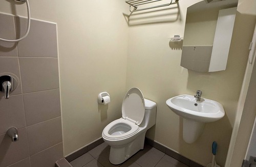 Cebu Condo | Minimaluxe Stay in the heart of Cebu City Clean, Comfy and Convenient.